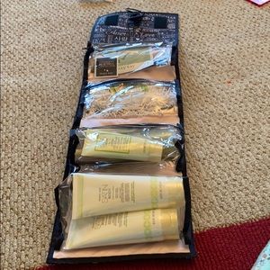 Mary Kay Satin Body/hands/lip w/ case set